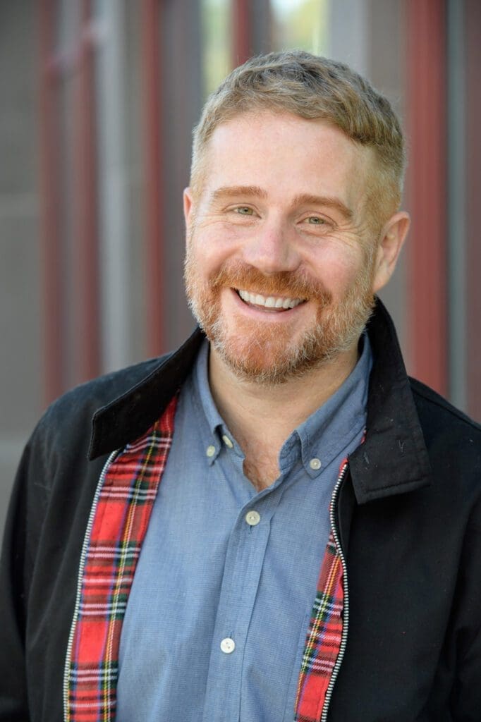 author Duncan Crary